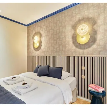 Incredible Ac 3 Bedrooms Center Of By Prestige 파리